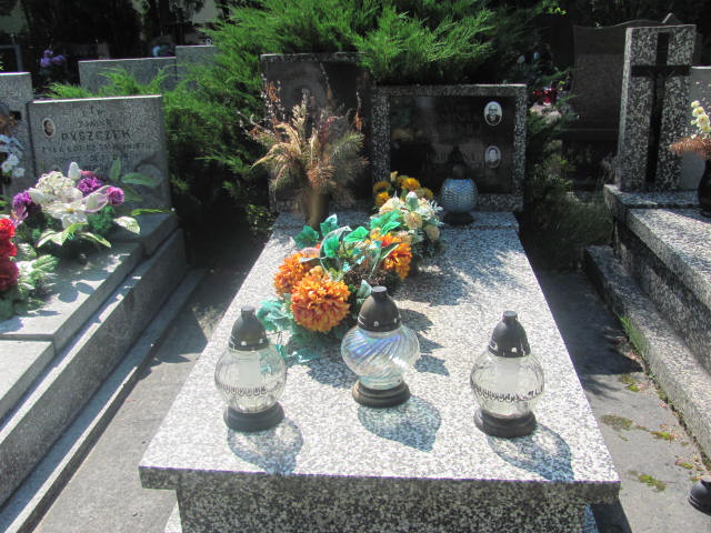 Grób Danuta Rejmer