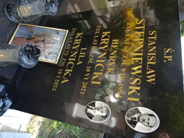 Grób Henryk Krynicki