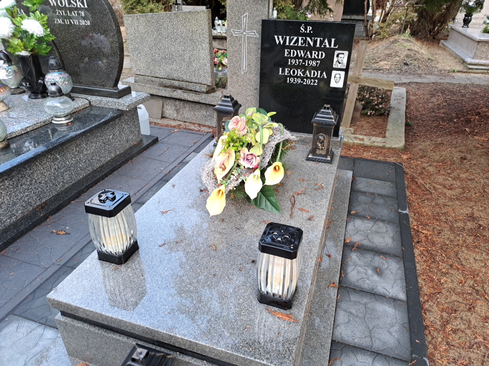 Grób Leokadia Wizental