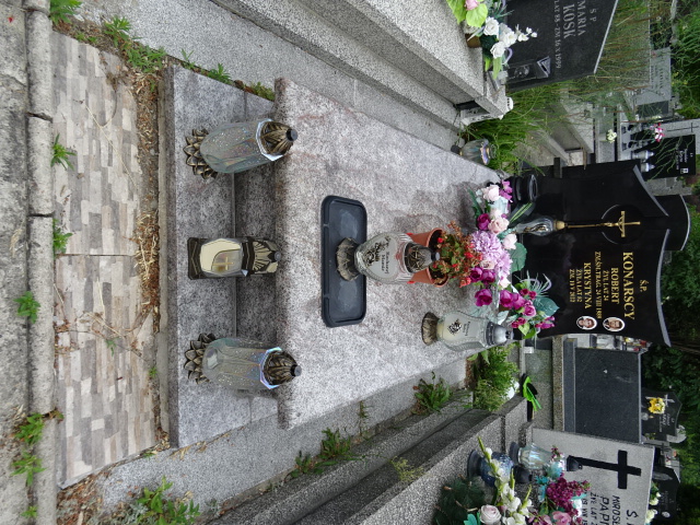 Grób Tadeusz Konarski