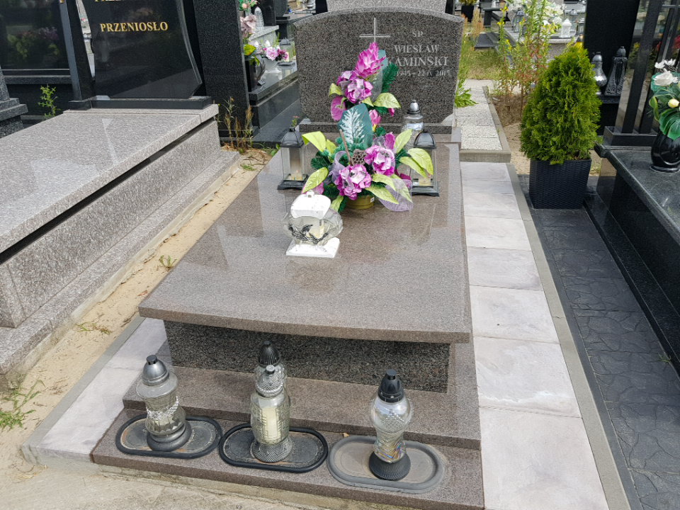 Grób Wiesław Kamiński