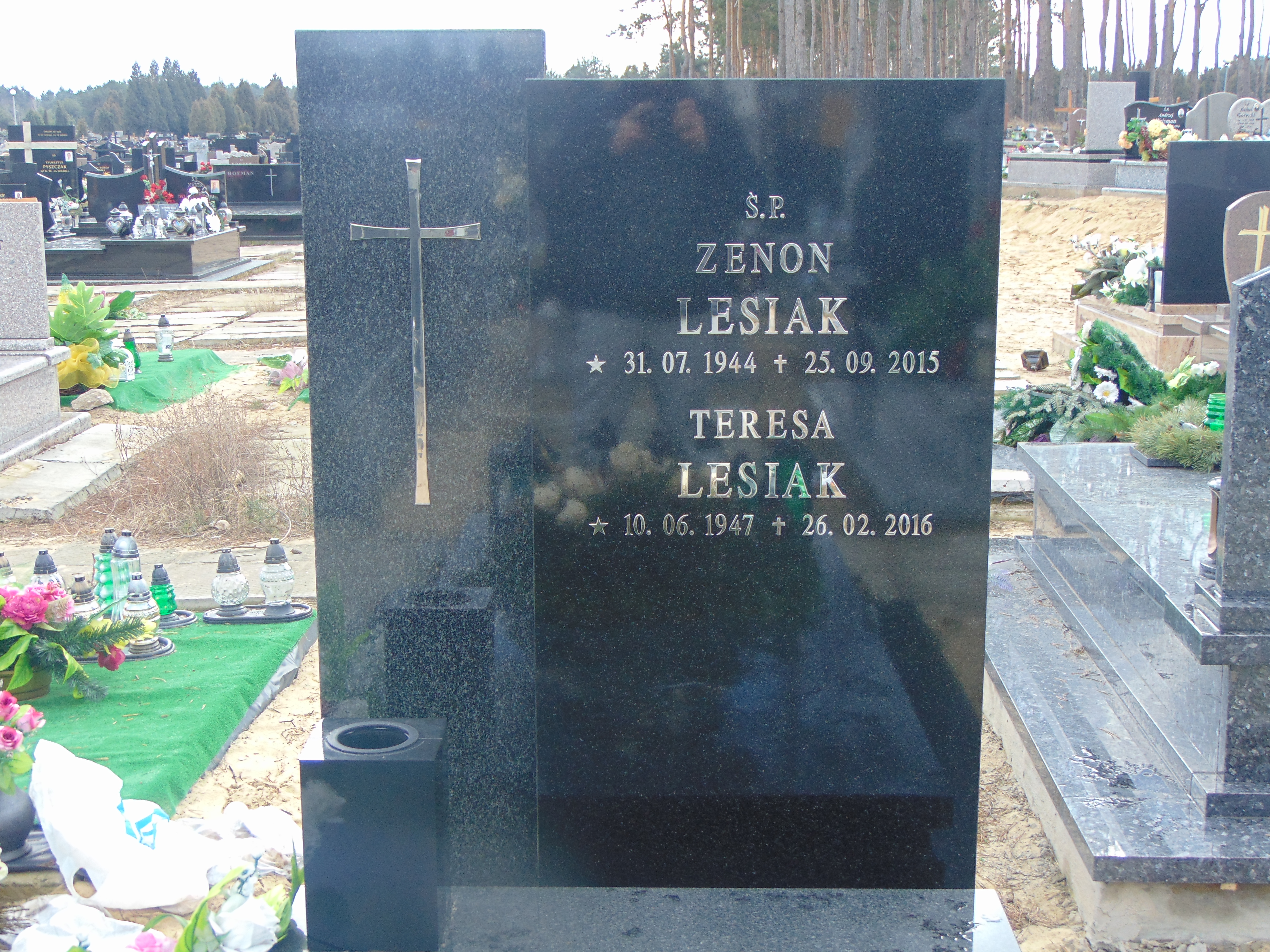 Grób Teresa Marianna Lesiak