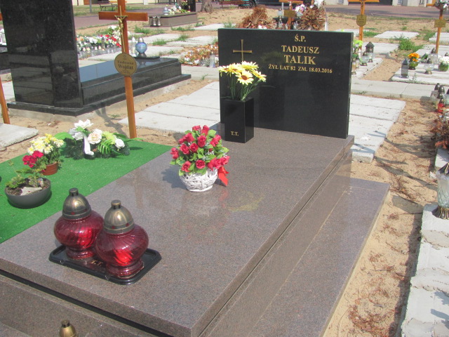 Grób Tadeusz, Cezary Talik