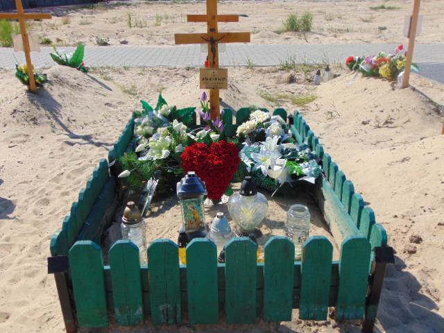 Grób Konrad Bondarew